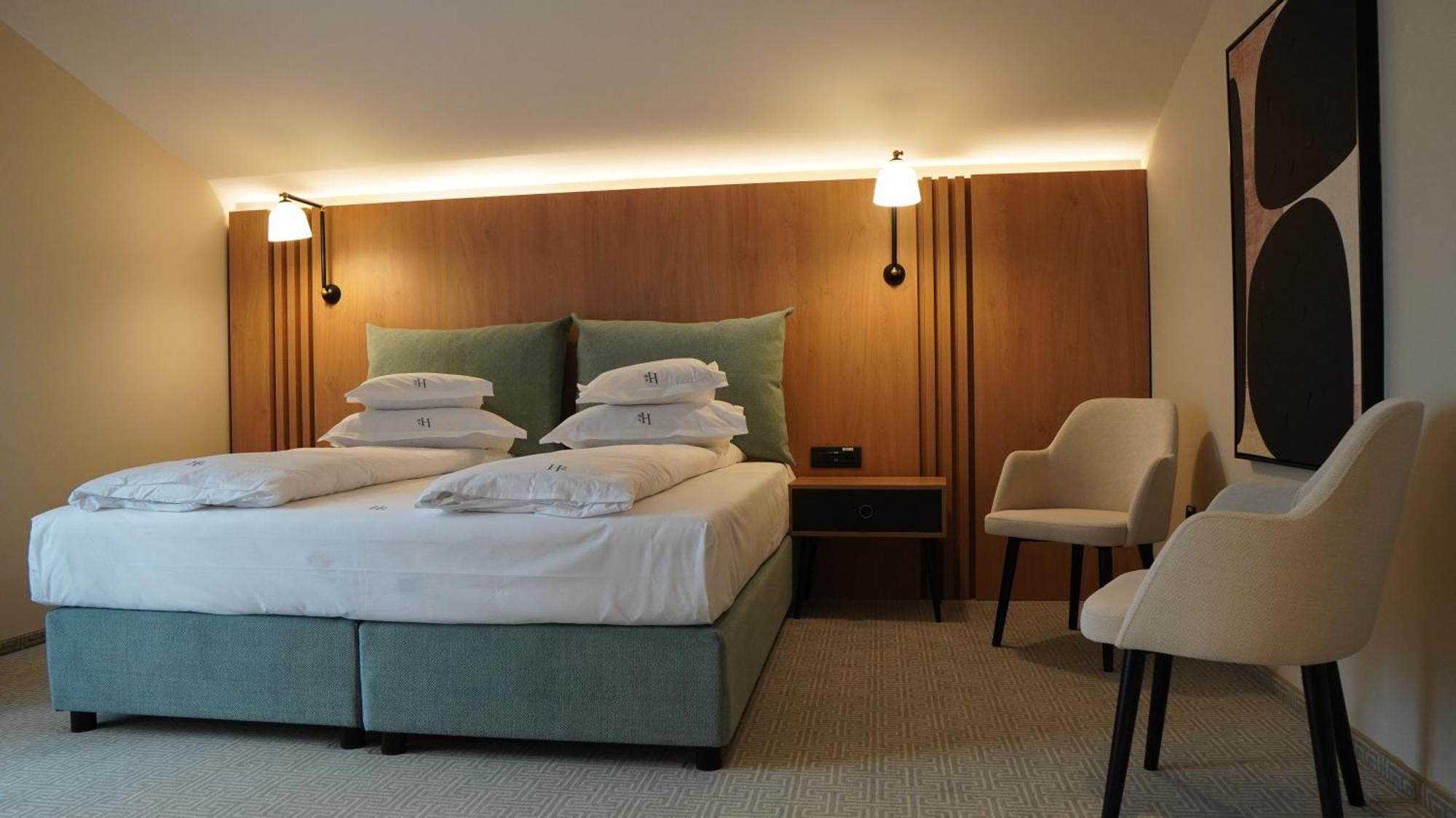 Hotel Sorin Mihai Cristian  Eksteriør billede