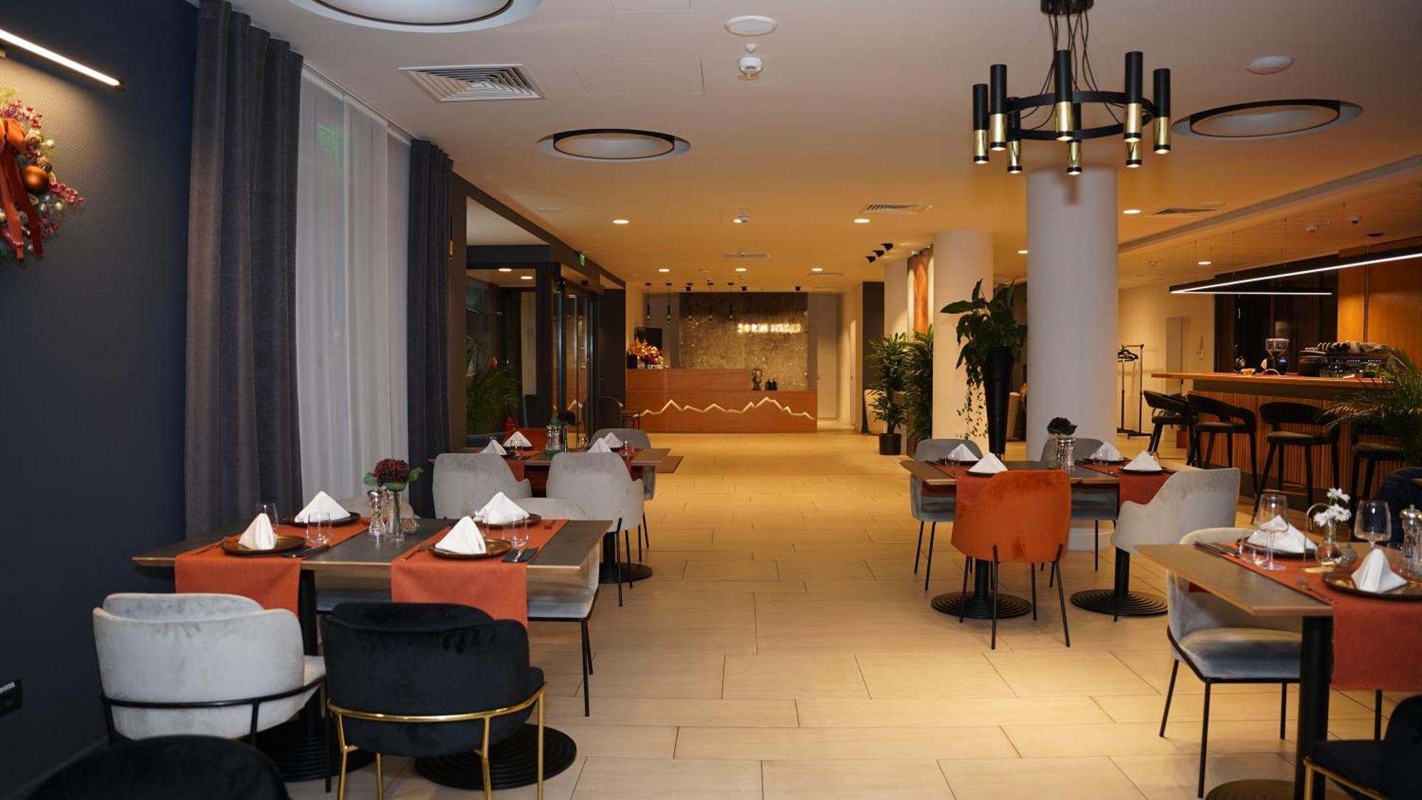 Hotel Sorin Mihai Cristian  Eksteriør billede
