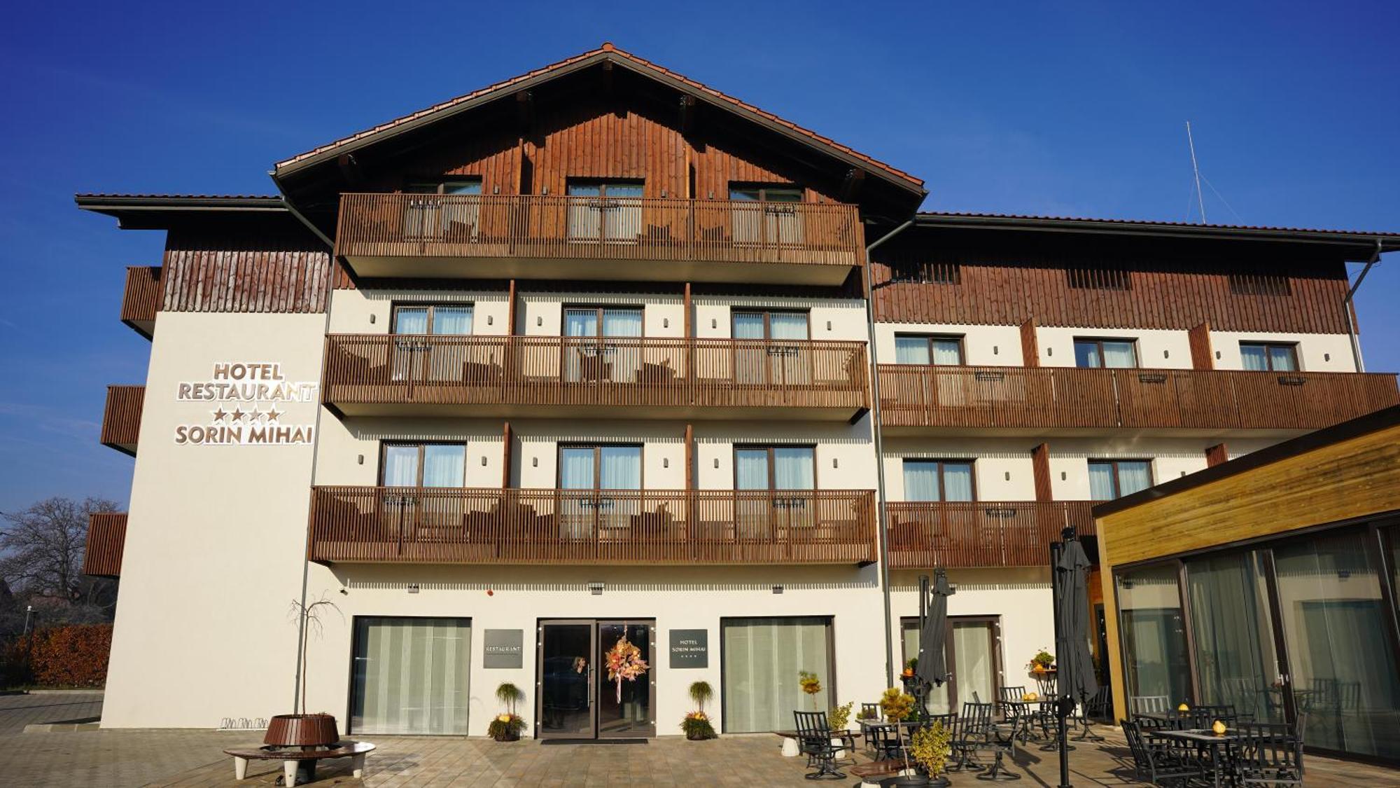 Hotel Sorin Mihai Cristian  Eksteriør billede