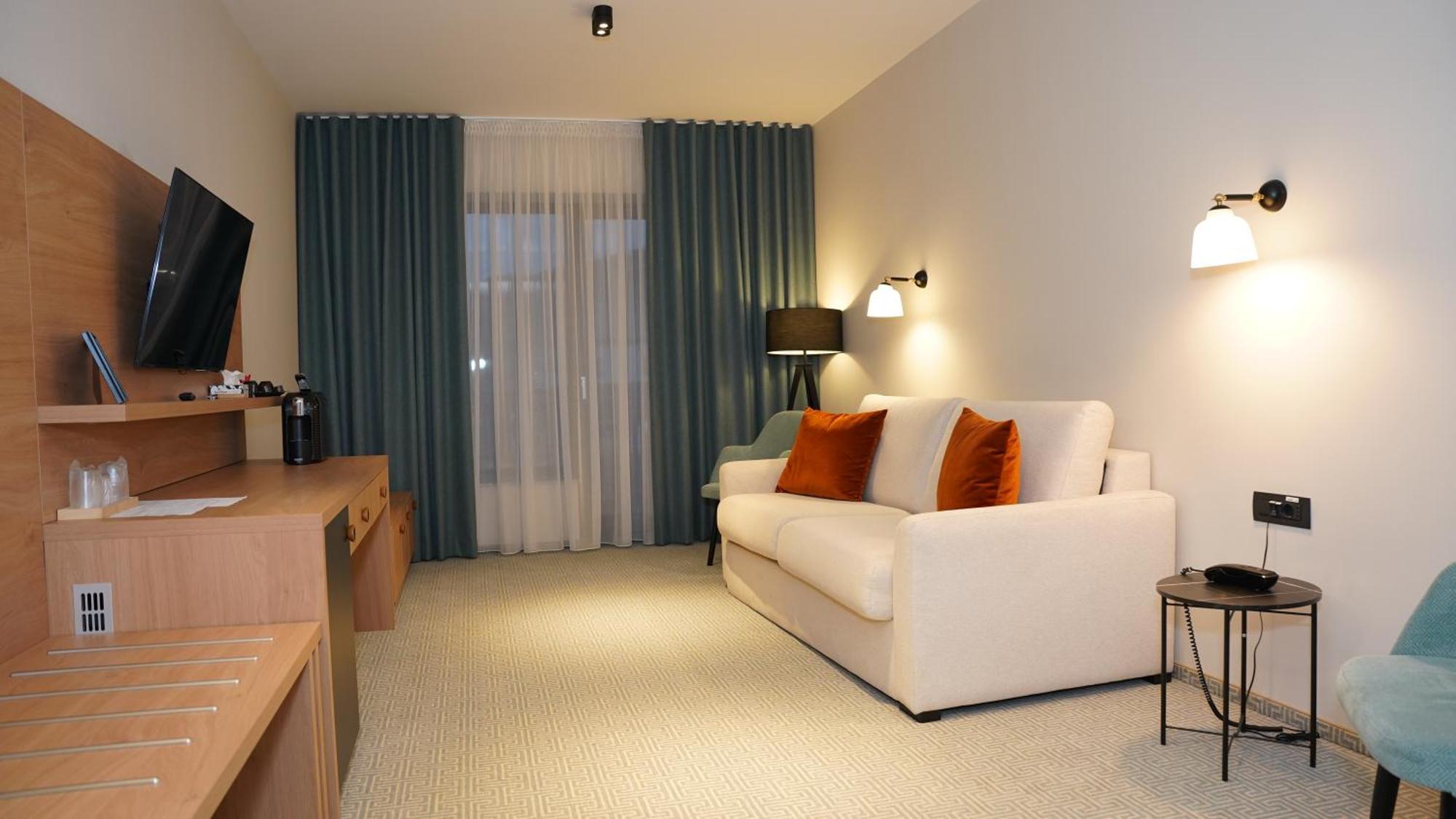 Hotel Sorin Mihai Cristian  Eksteriør billede